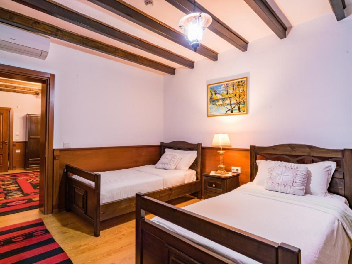 Castle Park Hotel Berat