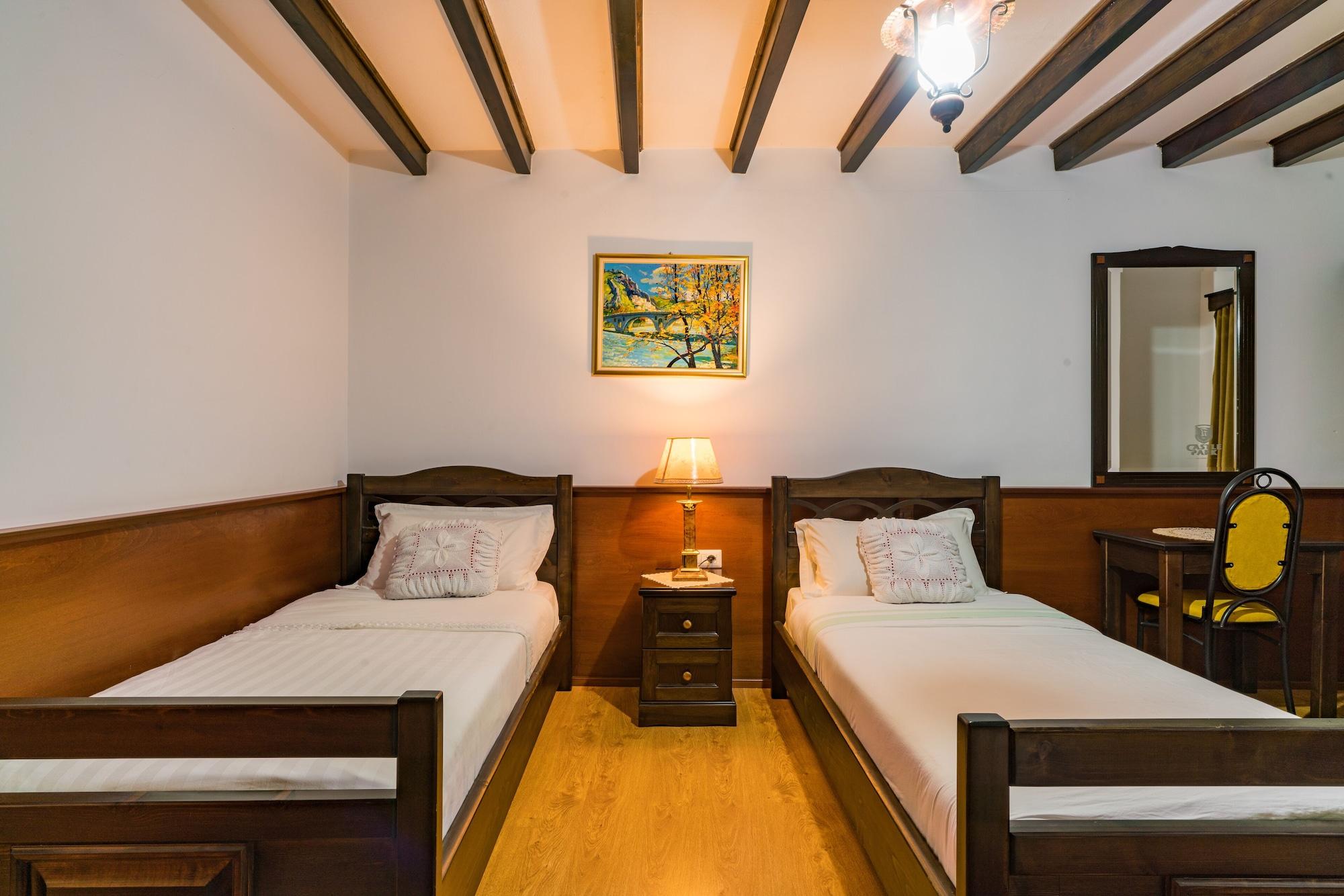 Hotel Castle Park Berat