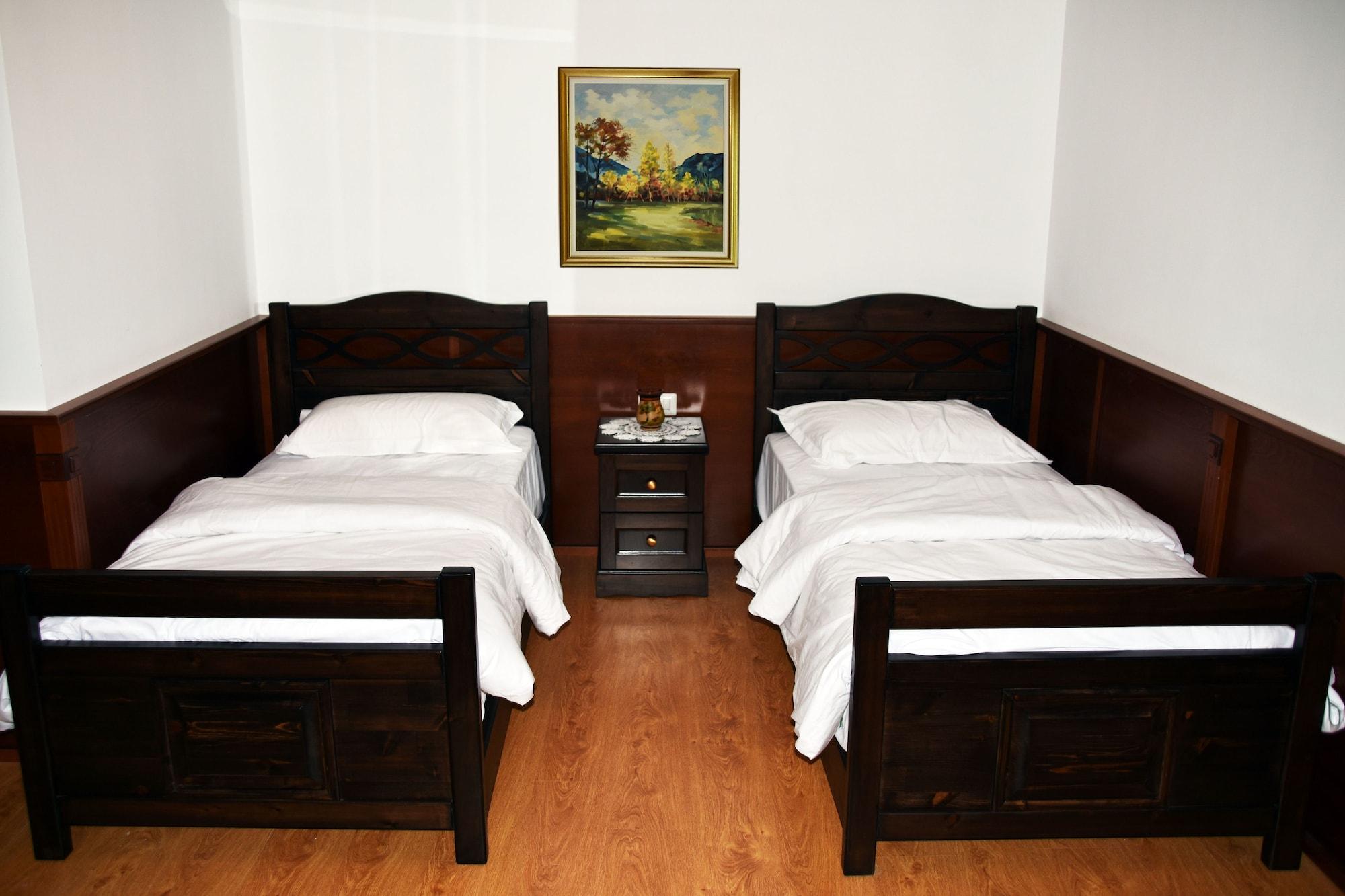 Castle Park Hotel Berat